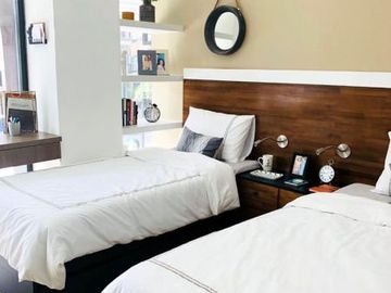 1 Bedroom with Car Park for Sale in Osmena Boulevard, Cebu