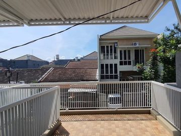 Rumah Baru Gress di Perumahan Wisma Permai Surabaya