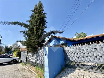 Casa en Venta en Simón González / Vicente Pérez Rosales
