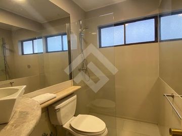 Casa en Venta en Simón González / Vicente Pérez Rosales