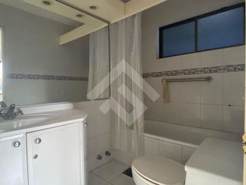 Casa en Venta en Simón González / Vicente Pérez Rosales