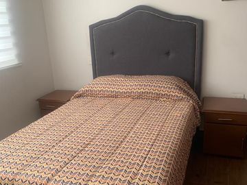 CASA EN VENTA CON JARDIN Y TERRAZA
