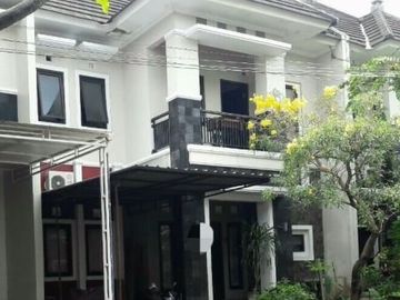 SALE RUMAH 2 LANTAI SIAP HUNI DEKAT UGM YOGYAKARTA