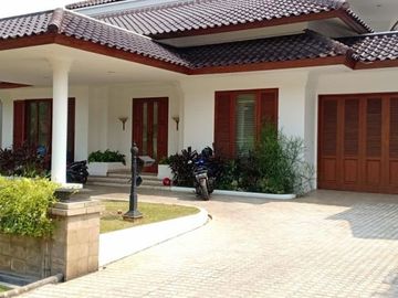 For Rent House inside cluster at East Kemang