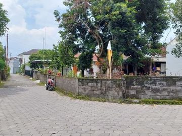 Tanah Hook Strategis di Jalan Kaliurang KM 7 dekat UGM UII