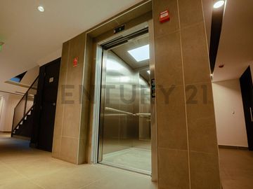 casa condominio en arriendo/venta en pachaquiaro. Cod V1080042
