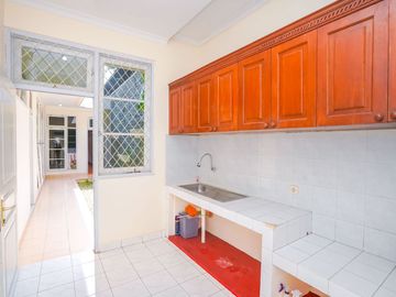 Rumah Tanah Luas 6 Menit ke Gerbang Tol Brigif 4 Hadap Timur J-45797