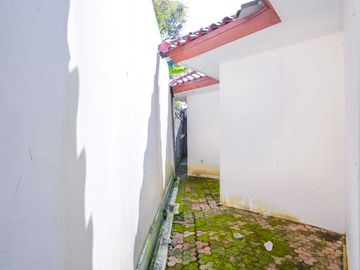 Rumah Tanah Luas 6 Menit ke Gerbang Tol Brigif 4 Hadap Timur J-45797