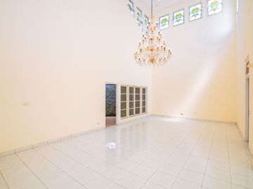 Rumah Tanah Luas 6 Menit ke Gerbang Tol Brigif 4 Hadap Timur J-45797