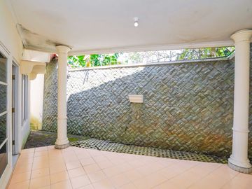 Rumah Tanah Luas 6 Menit ke Gerbang Tol Brigif 4 Hadap Timur J-45797