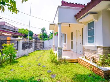 Rumah Tanah Luas 6 Menit ke Gerbang Tol Brigif 4 Hadap Timur J-45797