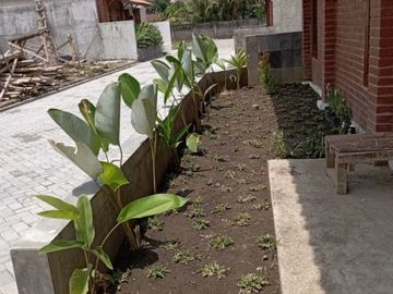 TERMURAH, Siap HUNI rumah etnik 1 lantai dekat pusat kota.