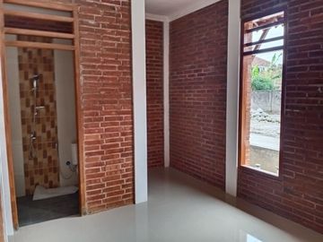 TERMURAH, Siap HUNI rumah etnik 1 lantai dekat pusat kota.