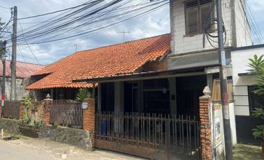 Dijual Rumah Ada Private Pool di Jatiluhur, Jatiasih Bekasi