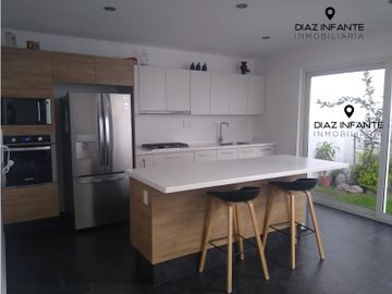 VENTA CASA VILLAMAGNA $5,500,000