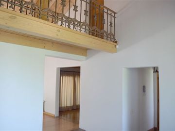 Casa en venta Lo Barnechea de 5 dorm. en Lo Barnechea