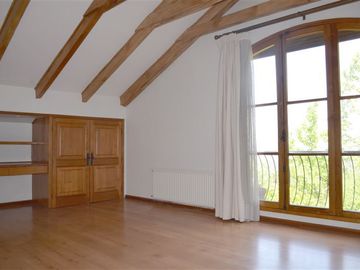 Casa en venta Lo Barnechea de 5 dorm. en Lo Barnechea