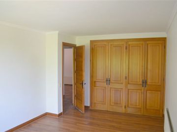 Casa en venta Lo Barnechea de 5 dorm. en Lo Barnechea