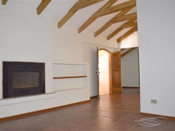 Casa en venta Lo Barnechea de 5 dorm. en Lo Barnechea