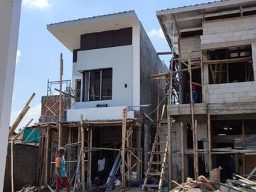 Rumah Elegan strategis dan bebas banjir di Parongpong Bandung Setiabudi
