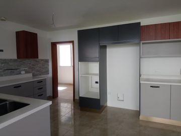 Casa por estrenar de venta en Cumbaya
