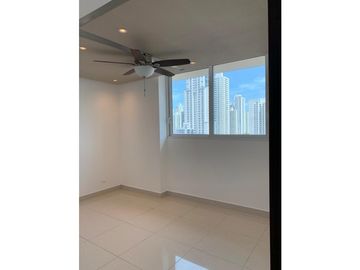 APARTAMENTO PH GENESIS TOWER SAN FRANCISCO