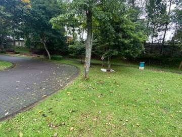 KAVLING THE EMINENT BSD LUAS 180 POSISI BAGUS