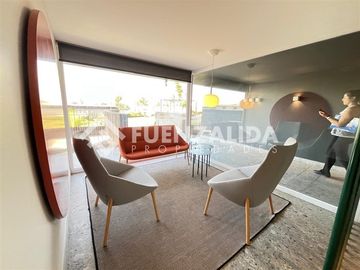 Departamento en venta de 2 dorm con est y bod en La Florida