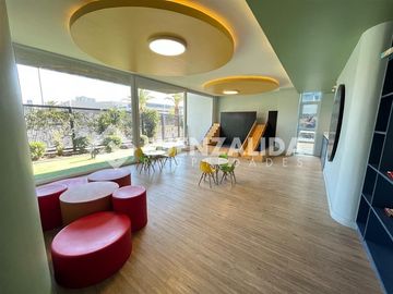 Departamento en venta de 2 dorm con est y bod en La Florida