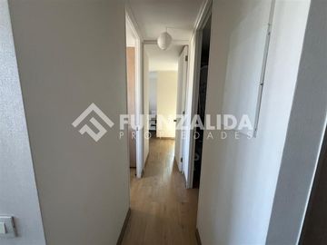 Departamento en venta de 2 dorm con est y bod en La Florida