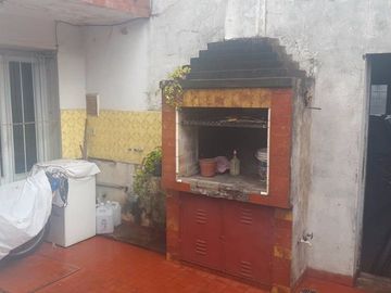 Casa PH en venta en Moron Sur