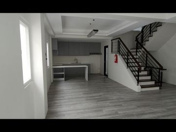 SOCORRO QUEZON CITY, CORNER W/ 5-ROOMS 3-PARKING BALCONY