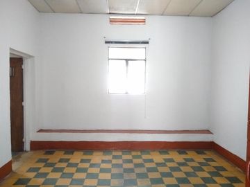 casa en venta en la cabrera. Cod V7602