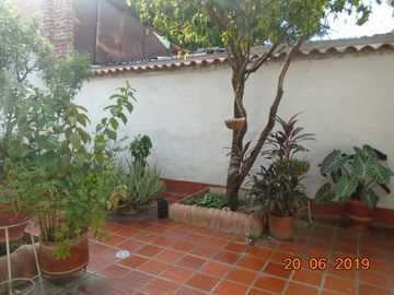 casa en venta en la cabrera. Cod V7602