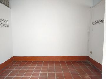 casa en venta en la cabrera. Cod V7602