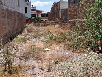 Terreno En Urb. Privada Cerca Al Gobierno Regional