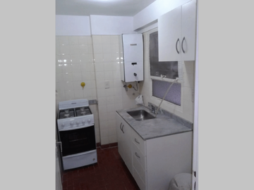 NUEVO PRECIO - Monoambiente en Venta en Balvanera 23 m2 CON RENTA hasta feb/22 - Perón 2200