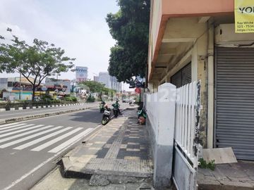 Tanah Komersial 1.389 M² di Kawasan Pusat Bisnis Strategis Margonda