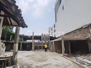 Tanah Komersial 1.389 M² di Kawasan Pusat Bisnis Strategis Margonda