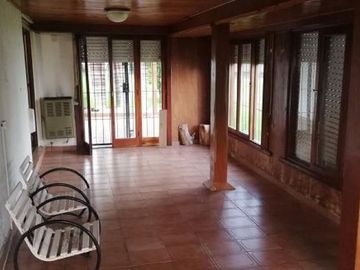 CHALET SOBRE 2 LOTES FARO PUNTA MOGOTES