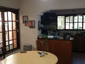Chalet en venta en Villa Sarmiento