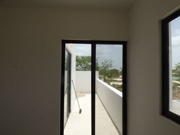 Casa en Venta en Privada Residencial 3 Recámaras, Cuarto de Serv, Amenidades