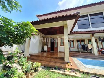 Rumah Ternyaman,  2 Lantai, Luas 825 M,  Dekat Lebak Bulus