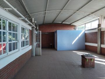 Edificio  en Lomas de Zompantle Cuernavaca - CRB-1158-Ed#