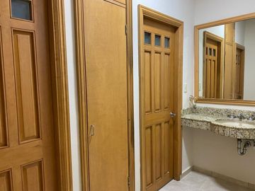 OFICINA EN VENTA EN ZONA CENTRO MONTERREY NUEVO LEON