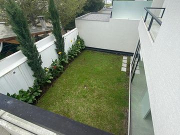 Venta casa nueva Tumbaco