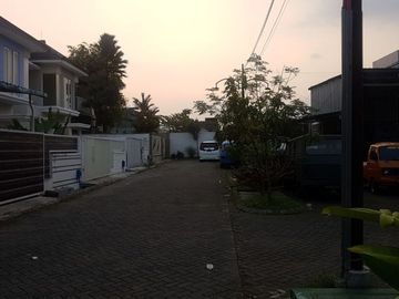 Rumah dijual di Ikan" Soekarno Hatta Kota Malang