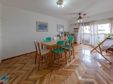 Venta Departamento  2 dormitorios con balcón - Zona Centro