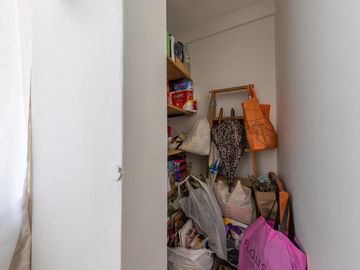 Venta Departamento  2 dormitorios con balcón - Zona Centro