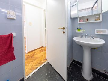Venta Departamento  2 dormitorios con balcón - Zona Centro